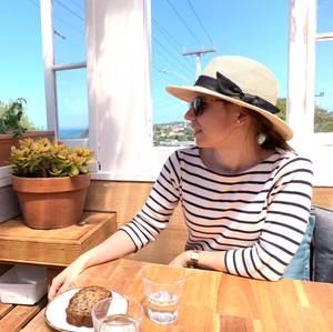 Meet your Posher, Raya